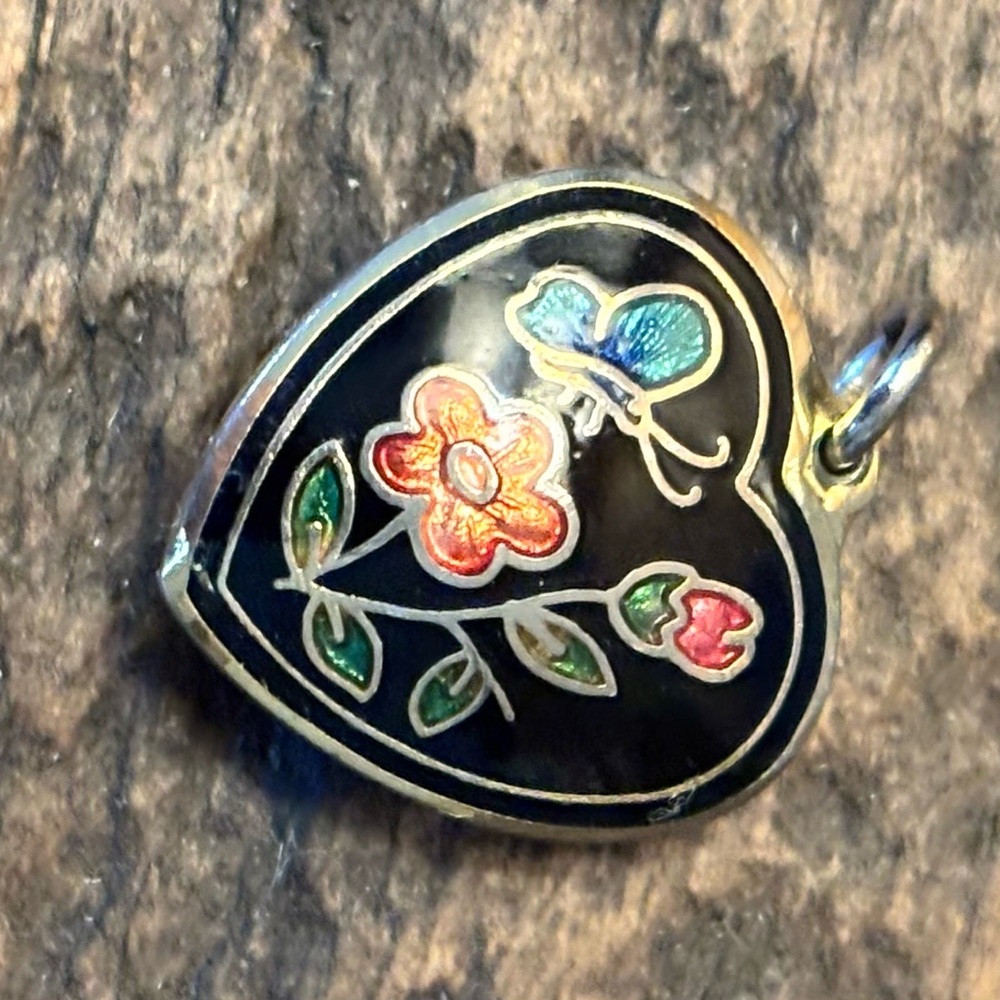 Vintage Cloisonné Heart-Shaped Floral Pendant with Butterfly Design